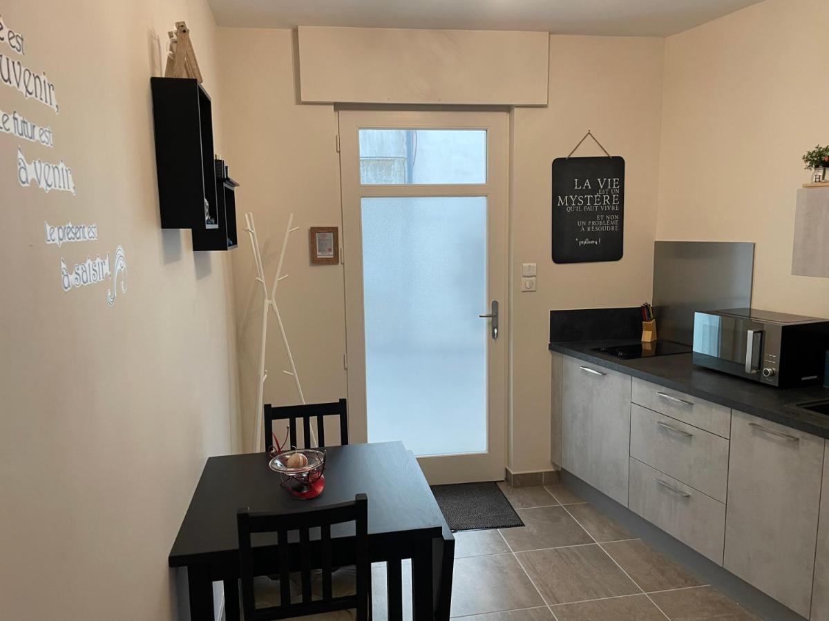 Quimperlé Studio Cosy Avec En Option Piscine Accessible De Avril A Octobre מראה חיצוני תמונה
