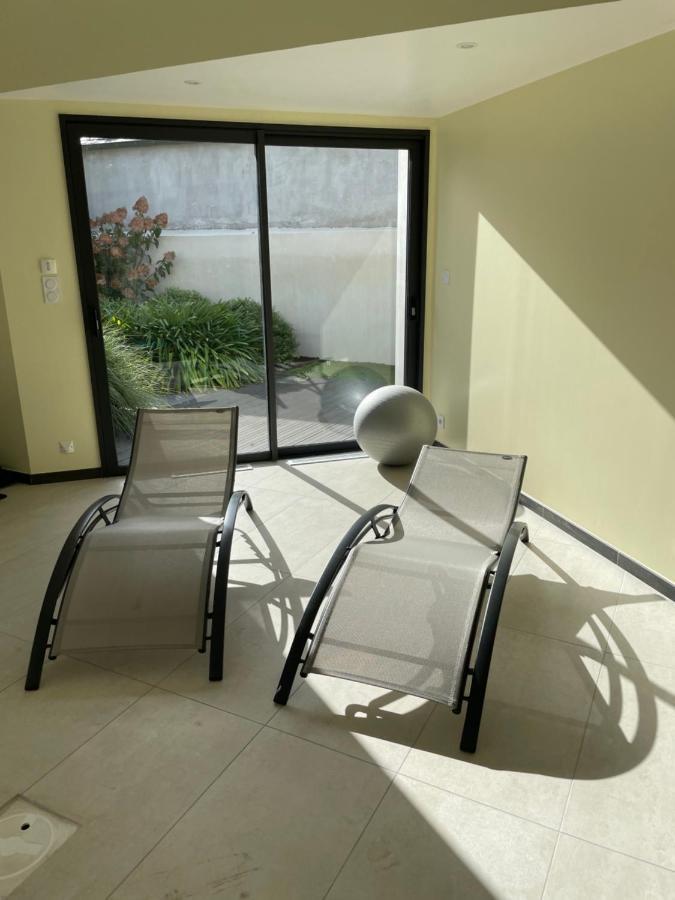 Quimperlé Studio Cosy Avec En Option Piscine Accessible De Avril A Octobre מראה חיצוני תמונה
